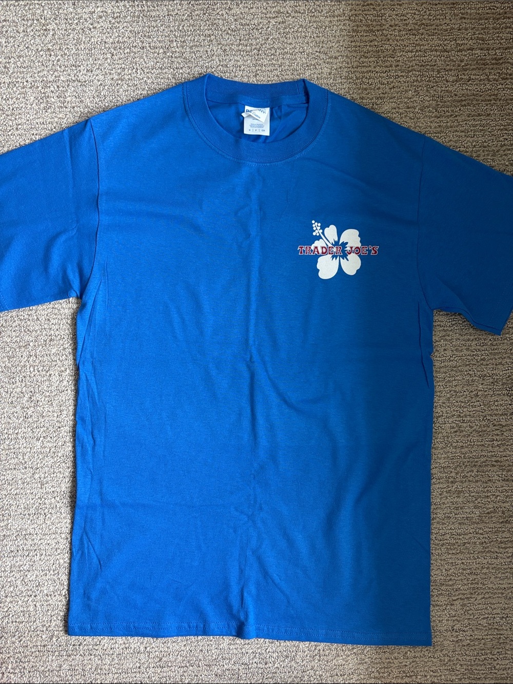 Trader Joe's Royal Blue T-shirt 🌺